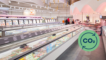 Heating and cooling with CO₂ refrigerant